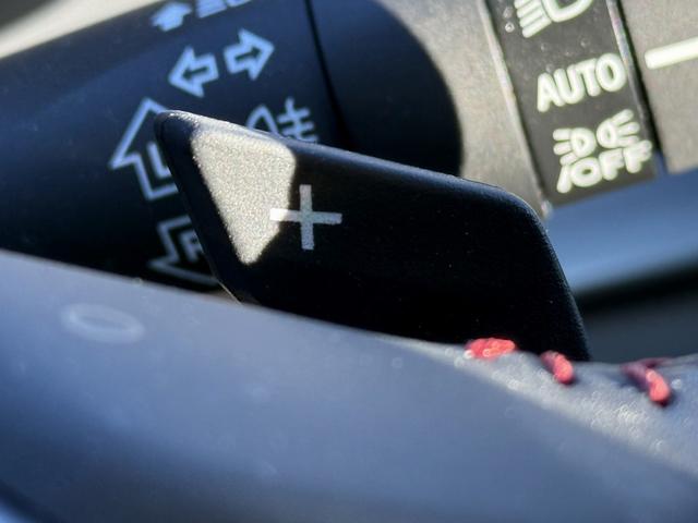 レヴォーグ ＳＴＩスポーツ　ＥＸ　純正１１．６インチナビ　フルセグ　フロントサイドバックカメラ　メモリー＆ヒーター付き電動付き赤黒革シート　パワーテールゲート　運転支援　衝突軽減　レーダークルーズ　ドライバーモニタリングシステム（53枚目）