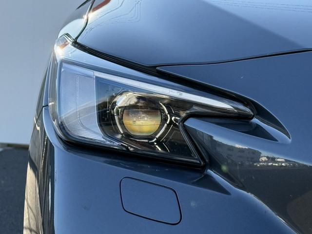 レヴォーグ ＧＴ　禁煙車　純正９インチディスプレイ　フルセグ　バックカメラ　衝突軽減ブレーキ　運転支援システム　ヒーター付きパワーシート　レーダークルーズ　ステアリング連動ヘッドランプシステム　ホールド付きブレーキ（12枚目）