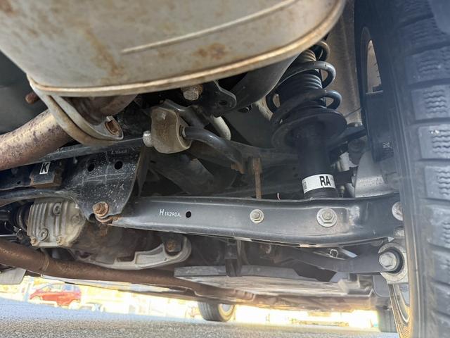 レヴォーグ ＧＴ　禁煙車　純正９インチディスプレイ　フルセグ　バックカメラ　衝突軽減ブレーキ　運転支援システム　ヒーター付きパワーシート　レーダークルーズ　ステアリング連動ヘッドランプシステム　ホールド付きブレーキ（75枚目）