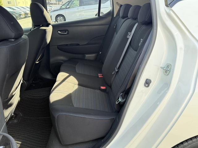 リーフ Ｘ　ワンオーナー　純正ナビ　フルセグ　３６０度カメラ　純正１７ＡＷ　ＬＥＤライト　ステアリング＆シートヒーター　パーキングアシスト　運転支援システム　衝突軽減ブレーキ　コーナーセンサー　ビルドインＥＴＣ（47枚目）