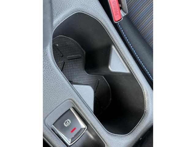 リーフ Ｘ　ワンオーナー　純正ナビ　フルセグ　３６０度カメラ　純正１７ＡＷ　ＬＥＤライト　ステアリング＆シートヒーター　パーキングアシスト　運転支援システム　衝突軽減ブレーキ　コーナーセンサー　ビルドインＥＴＣ（64枚目）