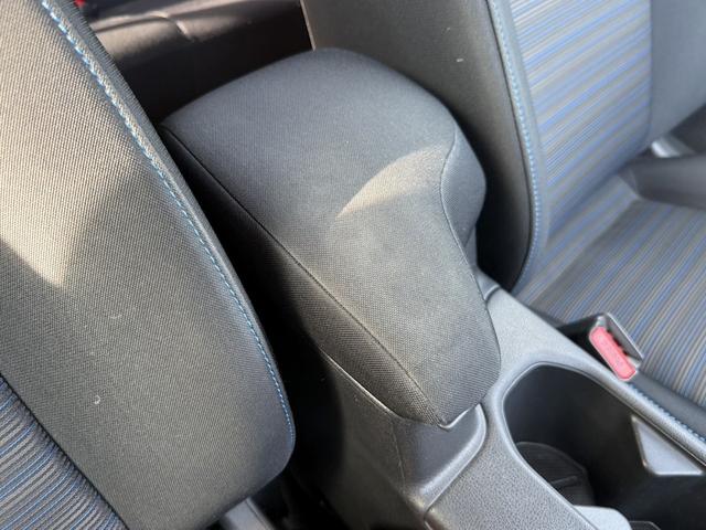 リーフ Ｘ　ワンオーナー　純正ナビ　フルセグ　３６０度カメラ　純正１７ＡＷ　ＬＥＤライト　ステアリング＆シートヒーター　パーキングアシスト　運転支援システム　衝突軽減ブレーキ　コーナーセンサー　ビルドインＥＴＣ（65枚目）