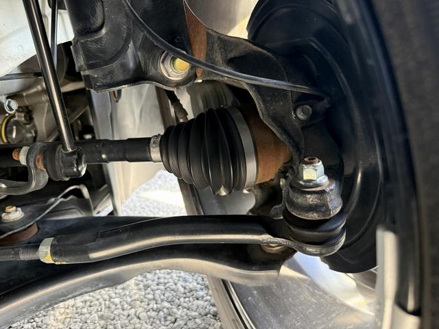 リーフ Ｘ　ワンオーナー　純正ナビ　フルセグ　３６０度カメラ　純正１７ＡＷ　ＬＥＤライト　ステアリング＆シートヒーター　パーキングアシスト　運転支援システム　衝突軽減ブレーキ　コーナーセンサー　ビルドインＥＴＣ（71枚目）