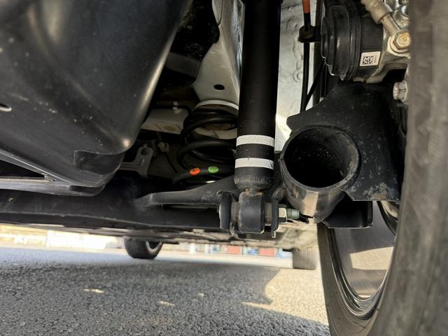 リーフ Ｘ　ワンオーナー　純正ナビ　フルセグ　３６０度カメラ　純正１７ＡＷ　ＬＥＤライト　ステアリング＆シートヒーター　パーキングアシスト　運転支援システム　衝突軽減ブレーキ　コーナーセンサー　ビルドインＥＴＣ（73枚目）