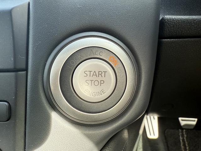 フェアレディＺ ベースグレード　禁煙車　６速ＭＴ　純正ナビ　フルセグ　バックカメラ　ＨＩＤオートライト　フォグライト　Ｂｌｕｅｔｏｏｔｈ接続　ミュージックサーバー　ＣＤ＆ＤＶＤ再生　ハンズフリー通話　横滑り防止　ステアリングスイッチ（47枚目）