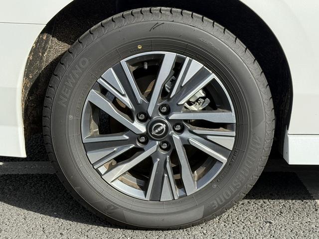 ���Ǝҗl�ւ̔̔��͂��f�肳���Ă��������܂��B�@�Ԍ������ԗ��̏ꍇ�́A�Ԍ����擾�������x�������z�ŕ\�����Ă���܂��B