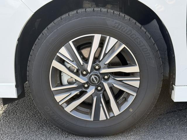 ���Ǝҗl�ւ̔̔��͂��f�肳���Ă��������܂��B�@�Ԍ������ԗ��̏ꍇ�́A�Ԍ����擾�������x�������z�ŕ\�����Ă���܂��B