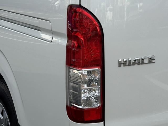 ハイエースバン ロングスーパーＧＬ　禁煙車　ＬＥＤヘッドライト　オプション助手席エアバック　ＡＣ１００Ｖ電源　社外ナビ　バックカメラ　両側スライドドア　オートエアコン　ビルドインＥＴＣ２．０　ＵＳＢ端子　ハンズフリー通話　電格ミラー（28枚目）