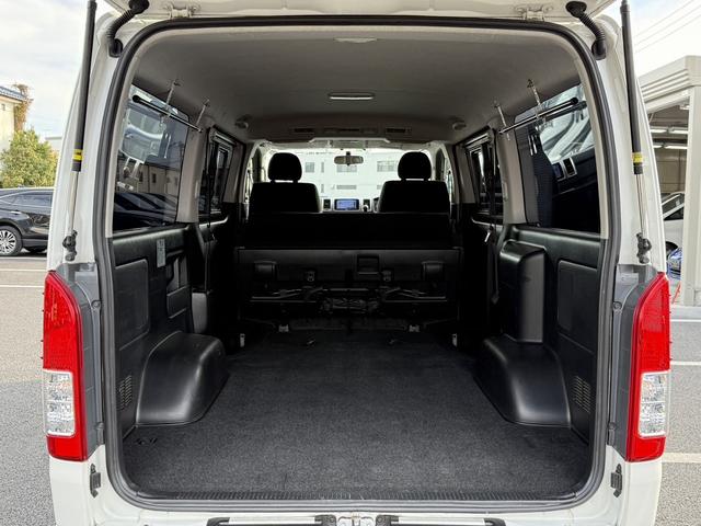 ハイエースバン ロングスーパーＧＬ　禁煙車　ＬＥＤヘッドライト　オプション助手席エアバック　ＡＣ１００Ｖ電源　社外ナビ　バックカメラ　両側スライドドア　オートエアコン　ビルドインＥＴＣ２．０　ＵＳＢ端子　ハンズフリー通話　電格ミラー（41枚目）