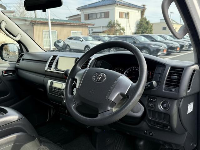 ハイエースバン ロングスーパーＧＬ　禁煙車　ＬＥＤヘッドライト　オプション助手席エアバック　ＡＣ１００Ｖ電源　社外ナビ　バックカメラ　両側スライドドア　オートエアコン　ビルドインＥＴＣ２．０　ＵＳＢ端子　ハンズフリー通話　電格ミラー（45枚目）