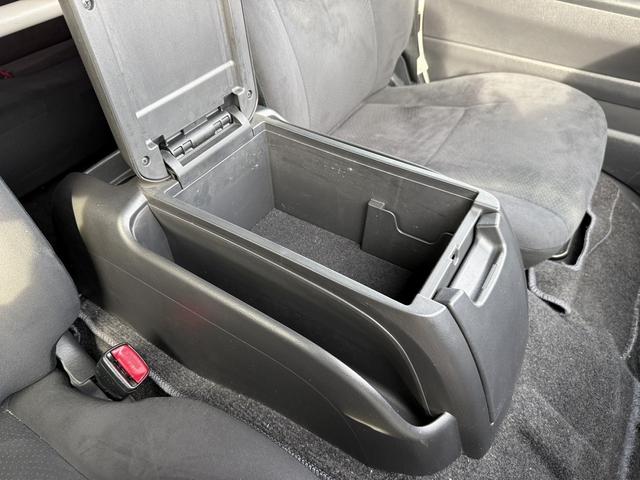 ハイエースバン ロングスーパーＧＬ　禁煙車　ＬＥＤヘッドライト　オプション助手席エアバック　ＡＣ１００Ｖ電源　社外ナビ　バックカメラ　両側スライドドア　オートエアコン　ビルドインＥＴＣ２．０　ＵＳＢ端子　ハンズフリー通話　電格ミラー（65枚目）