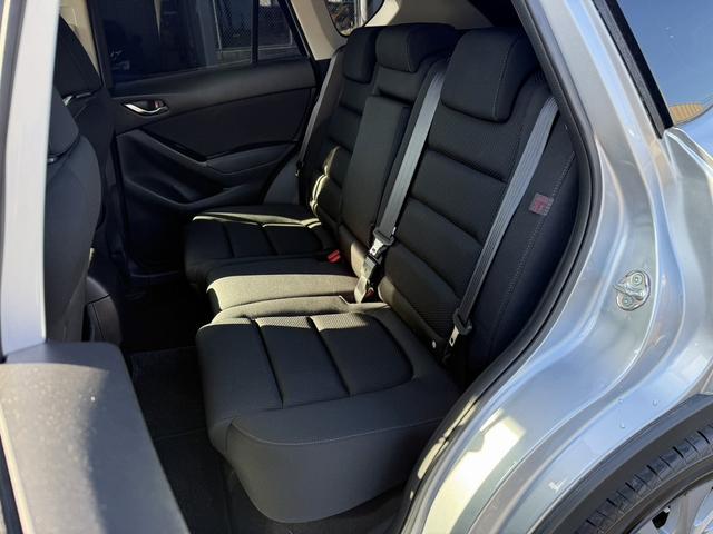 ＣＸ－５ ＸＤ　プロアクティブ　後期型　禁煙車　フルセグ　サイド・バックカメラ　４ＷＤ　アダプティブクルーズコントロール　衝突軽減ブレーキ　クリアランスソナー　ＥＴＣ　ＬＥＤヘッドライト　Ｂｌｕｅｔｏｏｔｈ　ＤＶＤ再生　純正１７ＡＷ（48枚目）