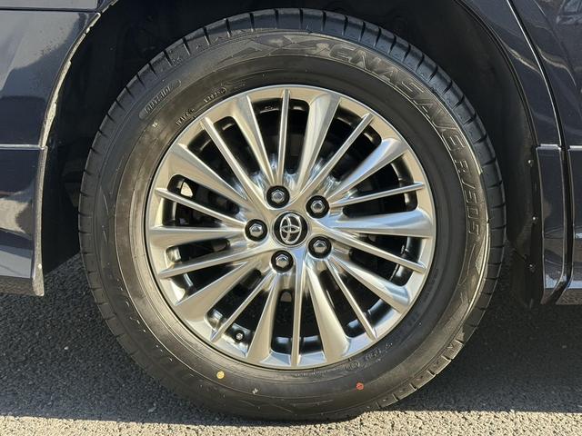 アルファードハイブリッド ＳＲ　禁煙車　後期型　ツインサンルーフ　純正１０型ナビ　フリップダウンモニター　フルモデリスタ　シートエアコン　衝突軽減　運転支援　デジタルインナーミラー　ブラインドスポット　両側電動スライド　３眼ＬＥＤ（23枚目）