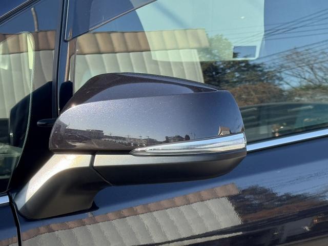 アルファードハイブリッド ＳＲ　禁煙車　後期型　ツインサンルーフ　純正１０型ナビ　フリップダウンモニター　フルモデリスタ　シートエアコン　衝突軽減　運転支援　デジタルインナーミラー　ブラインドスポット　両側電動スライド　３眼ＬＥＤ（33枚目）