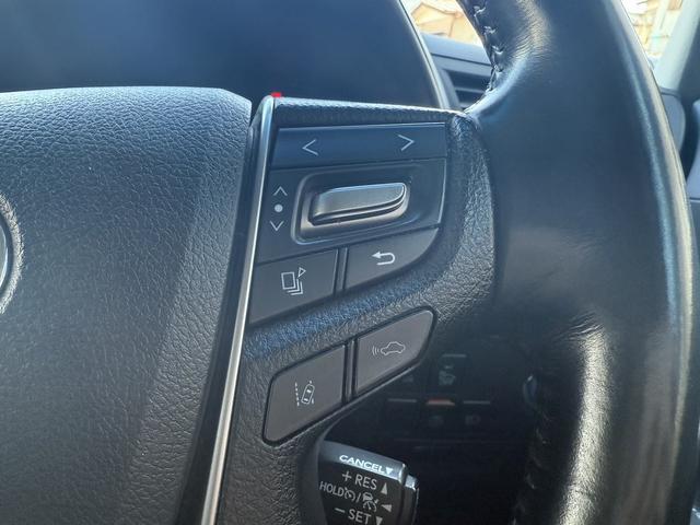 アルファードハイブリッド ＳＲ　禁煙車　後期型　ツインサンルーフ　純正１０型ナビ　フリップダウンモニター　フルモデリスタ　シートエアコン　衝突軽減　運転支援　デジタルインナーミラー　ブラインドスポット　両側電動スライド　３眼ＬＥＤ（50枚目）