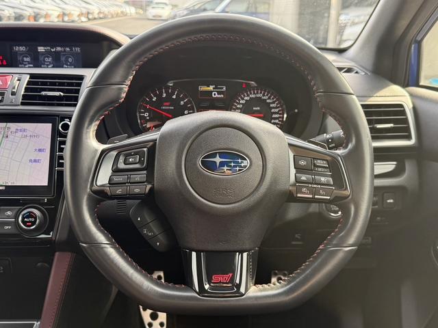 ＷＲＸ Ｓ４ ＳＴＩスポーツアイサイト　禁煙車　純正８インチナビ　フルセグ　フロント・サイド・バックカメラ　衝突軽減ブレーキ　ＲＥＣＡＲＯハーフレザーシート　シートヒーター　パワーシート　ブラインドスポットモニター　ＥＴＣ　ＬＥＤヘッド（19枚目）