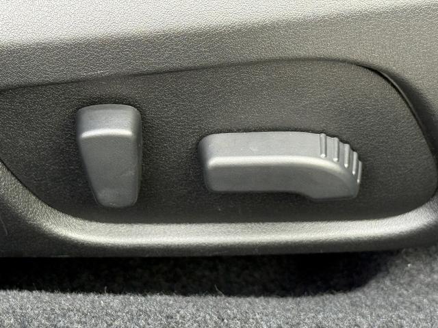 ＷＲＸ Ｓ４ ＳＴＩスポーツアイサイト　禁煙車　純正８インチナビ　フルセグ　フロント・サイド・バックカメラ　衝突軽減ブレーキ　ＲＥＣＡＲＯハーフレザーシート　シートヒーター　パワーシート　ブラインドスポットモニター　ＥＴＣ　ＬＥＤヘッド（67枚目）