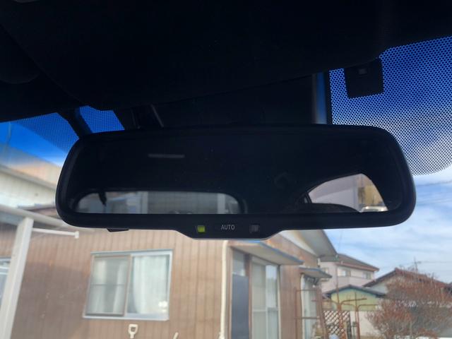 ハリアー プログレス 禁煙車 後期型 JBLサウンド メーカーOP9型JBLナビ フルセグ 360度カメラ ステアリングサポート 衝突軽減ブレーキ レーダークルーズ パワーシート パワーバックドア コーナリングランプ(64枚目)