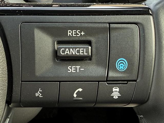 セレナ ｅ－パワー　ハイウェイスターＶ　禁煙車　プロパイロット　ハンズフリー両側電動スライドドア　インテリジェントエマージェンシーブレーキ　純正１６インチアルミホイール　ナビ　バックカメラ　ＥＴＣ　ＵＳＢ電源ソケット　ＬＥＤヘッドライト（6枚目）