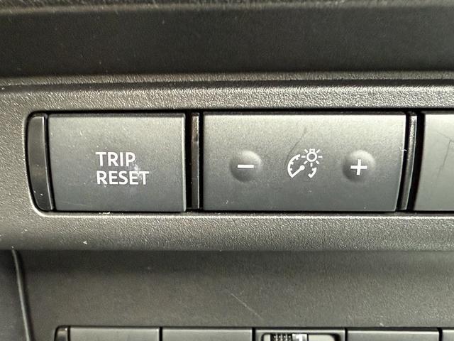 セレナ ｅ－パワー　ハイウェイスターＶ　禁煙車　プロパイロット　ハンズフリー両側電動スライドドア　インテリジェントエマージェンシーブレーキ　純正１６インチアルミホイール　ナビ　バックカメラ　ＥＴＣ　ＵＳＢ電源ソケット　ＬＥＤヘッドライト（54枚目）