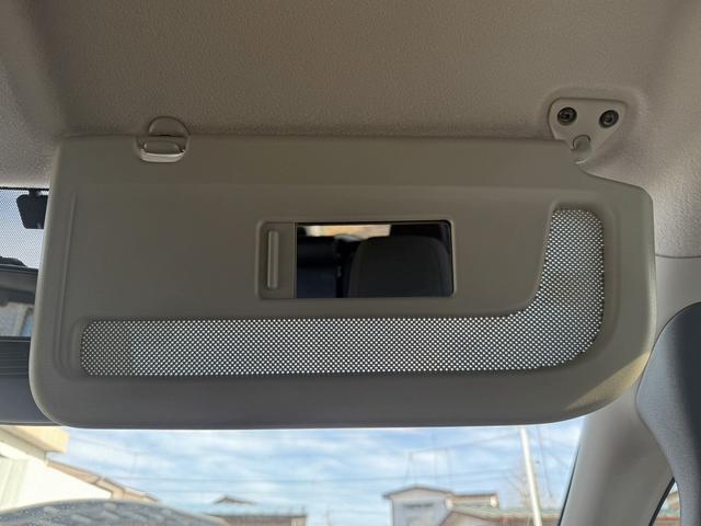 セレナ ｅ－パワー　ハイウェイスターＶ　禁煙車　プロパイロット　ハンズフリー両側電動スライドドア　インテリジェントエマージェンシーブレーキ　純正１６インチアルミホイール　ナビ　バックカメラ　ＥＴＣ　ＵＳＢ電源ソケット　ＬＥＤヘッドライト（63枚目）