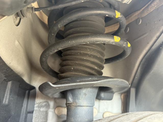 セレナ ｅ－パワー　ハイウェイスターＶ　禁煙車　プロパイロット　ハンズフリー両側電動スライドドア　インテリジェントエマージェンシーブレーキ　純正１６インチアルミホイール　ナビ　バックカメラ　ＥＴＣ　ＵＳＢ電源ソケット　ＬＥＤヘッドライト（69枚目）