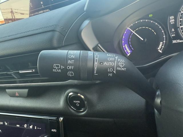 ＭＸ－３０ロータリーＥＶ エディションＲ　禁煙車　純正１０．２５インチディスプレイ　ＢＯＳＥサウンド　フルセグ　アラウンドビューカメラ　ステアリングヒーター　ハーフレザー　メモリ機能付パワーシート　ＥＴＣ　シートヒーター　衝突軽減ブレーキ（45枚目）