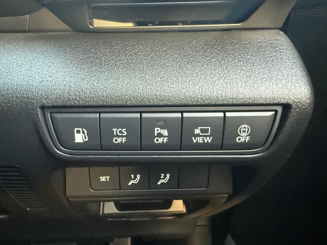 ＭＸ－３０ロータリーＥＶ エディションＲ　禁煙車　純正１０．２５インチディスプレイ　ＢＯＳＥサウンド　フルセグ　アラウンドビューカメラ　ステアリングヒーター　ハーフレザー　メモリ機能付パワーシート　ＥＴＣ　シートヒーター　衝突軽減ブレーキ（49枚目）