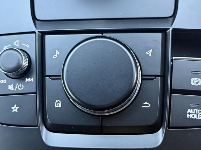 ＭＸ－３０ロータリーＥＶ エディションＲ　禁煙車　純正１０．２５インチディスプレイ　ＢＯＳＥサウンド　フルセグ　アラウンドビューカメラ　ステアリングヒーター　ハーフレザー　メモリ機能付パワーシート　ＥＴＣ　シートヒーター　衝突軽減ブレーキ（56枚目）