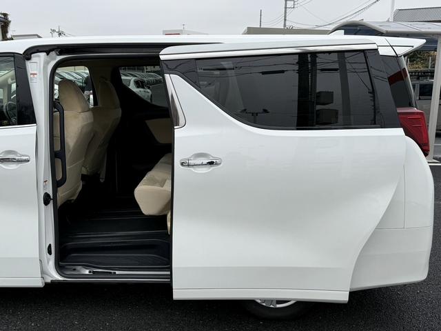 アルファード ２．５Ｘ　禁煙車　純正９型ナビ　セーフティセンス　インテリジェントクリアランスソナー　純正１６インチアルミホイール　バックカメラ　ビルドインＥＴＣ　ＬＥＤヘッド・フォグ　Ｂｌｕｅｔｏｏｔｈ接続（39枚目）