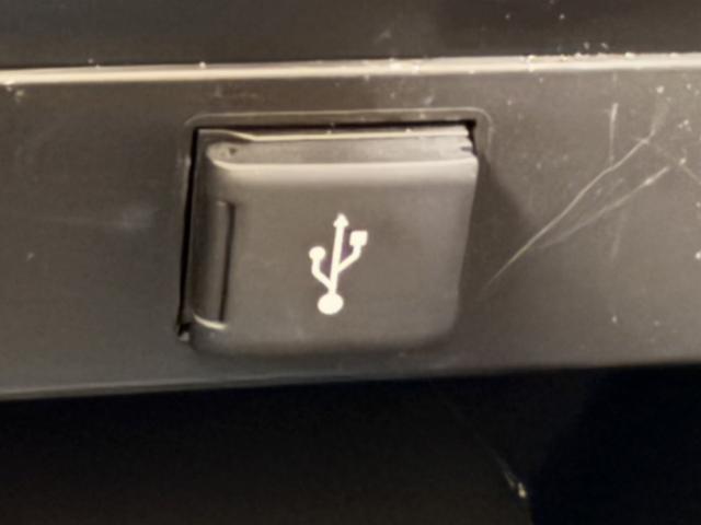 アルファード ２．５Ｘ　禁煙車　純正９型ナビ　セーフティセンス　インテリジェントクリアランスソナー　純正１６インチアルミホイール　バックカメラ　ビルドインＥＴＣ　ＬＥＤヘッド・フォグ　Ｂｌｕｅｔｏｏｔｈ接続（55枚目）