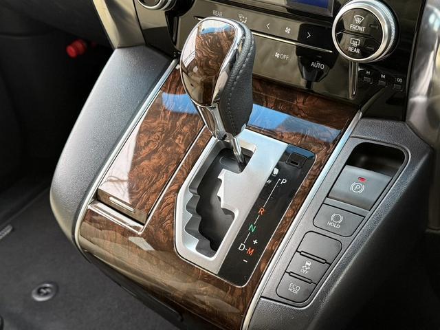 アルファード ２．５Ｘ　禁煙車　純正９型ナビ　セーフティセンス　インテリジェントクリアランスソナー　純正１６インチアルミホイール　バックカメラ　ビルドインＥＴＣ　ＬＥＤヘッド・フォグ　Ｂｌｕｅｔｏｏｔｈ接続（57枚目）