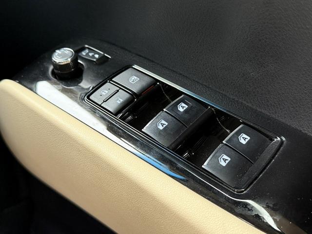 アルファード ２．５Ｘ　禁煙車　純正９型ナビ　セーフティセンス　インテリジェントクリアランスソナー　純正１６インチアルミホイール　バックカメラ　ビルドインＥＴＣ　ＬＥＤヘッド・フォグ　Ｂｌｕｅｔｏｏｔｈ接続（59枚目）