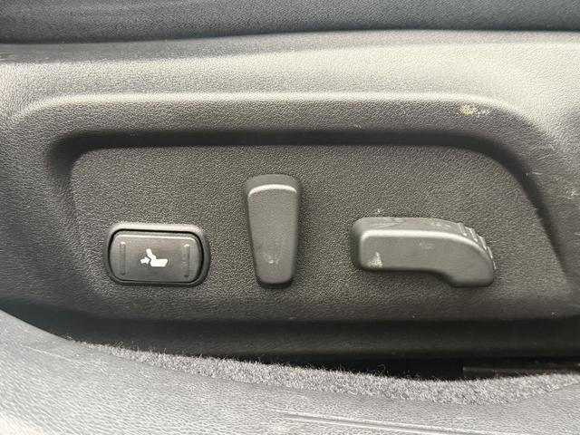 ������肪�����ĂȂ��Ȃ��C�ɓ��������Ԃ��Ȃ������̂��q�l�I�S���̃I�[�N�V��������s�b�^���̂P���T�����Ƃ��\�ł��B���Ј�x���₢���킹���������B