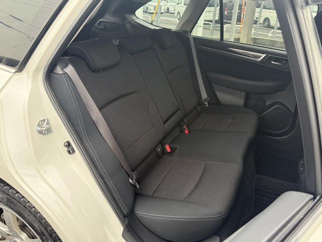 ���Ǝҗl�ւ̔̔��͂��f�肳���Ă��������܂��B�@�Ԍ������ԗ��̏ꍇ�́A�Ԍ����擾�������x�������z�ŕ\�����Ă���܂��B