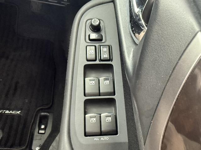 ���Ǝҗl�ւ̔̔��͂��f�肳���Ă��������܂��B�@�Ԍ������ԗ��̏ꍇ�́A�Ԍ����擾�������x�������z�ŕ\�����Ă���܂��B