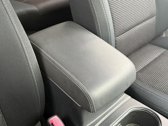 ���Ǝҗl�ւ̔̔��͂��f�肳���Ă��������܂��B�@�Ԍ������ԗ��̏ꍇ�́A�Ԍ����擾�������x�������z�ŕ\�����Ă���܂��B