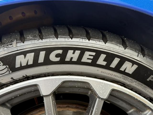 ���Ǝҗl�ւ̔̔��͂��f�肳���Ă��������܂��B�@�Ԍ������ԗ��̏ꍇ�́A�Ԍ����擾�������x�������z�ŕ\�����Ă���܂��B