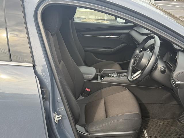 ���Ǝҗl�ւ̔̔��͂��f�肳���Ă��������܂��B�@�Ԍ������ԗ��̏ꍇ�́A�Ԍ����擾�������x�������z�ŕ\�����Ă���܂��B