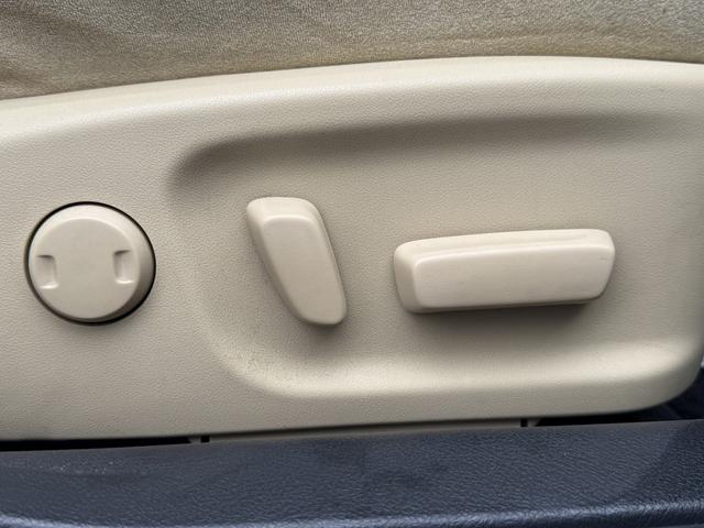 ���Ǝҗl�ւ̔̔��͂��f�肳���Ă��������܂��B�@�Ԍ������ԗ��̏ꍇ�́A�Ԍ����擾�������x�������z�ŕ\�����Ă���܂��B