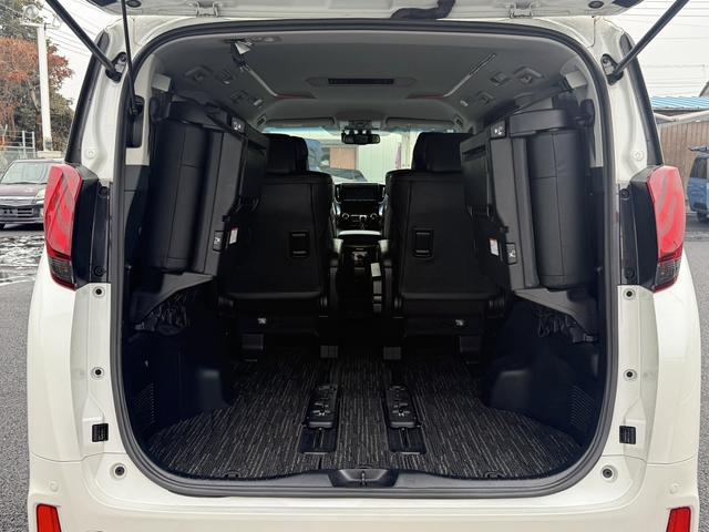 アルファードハイブリッド ＳＲ　Ｃパッケージ　禁煙車　モデリスタフルエアロ　Ｔ－ＣＯＮＮＥＣＴ対応純正９インチナビ　両側電動スライドドア　フルセグ　バックカメラ　電動リアゲート　クルーズコントロール　ＡＣ１００Ｖ電源　ステアリングヒーター（31枚目）