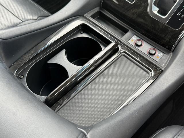 アルファードハイブリッド ＳＲ　Ｃパッケージ　禁煙車　モデリスタフルエアロ　Ｔ－ＣＯＮＮＥＣＴ対応純正９インチナビ　両側電動スライドドア　フルセグ　バックカメラ　電動リアゲート　クルーズコントロール　ＡＣ１００Ｖ電源　ステアリングヒーター（58枚目）