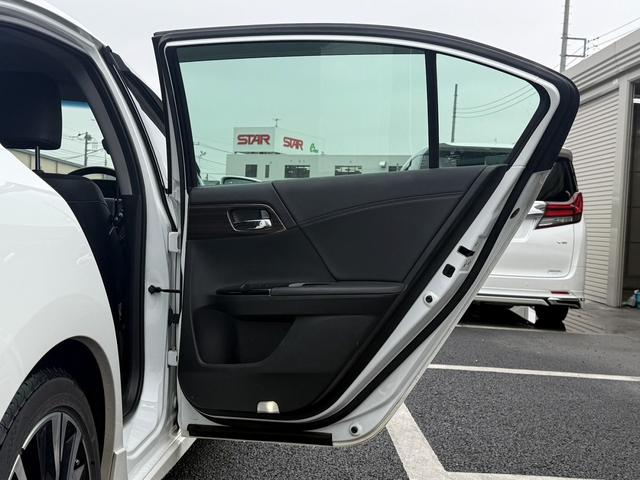 ���Ǝҗl�ւ̔̔��͂��f�肳���Ă��������܂��B�@�Ԍ������ԗ��̏ꍇ�́A�Ԍ����擾�������x�������z�ŕ\�����Ă���܂��B