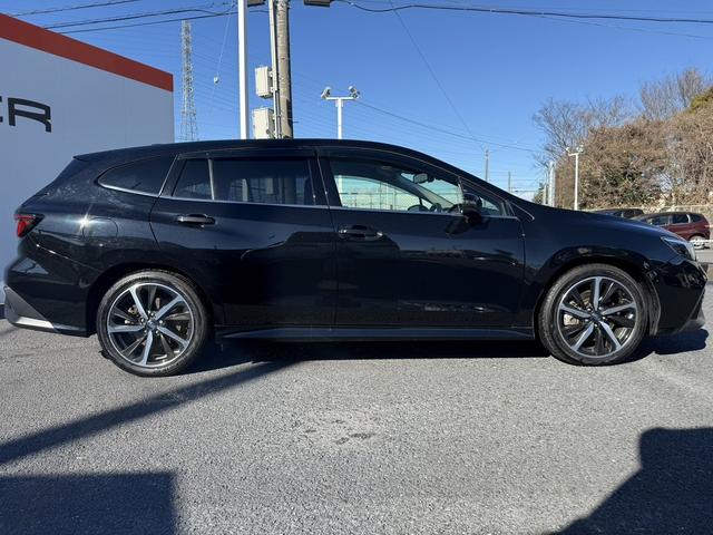 レヴォーグ ＧＴ－Ｈ　ＥＸ　禁煙車　黒革シート　純正１１．６インチナビ　フルセグ　フロント・サイド・バックカメラ　衝突軽減ブレーキ　シートヒーター　電動リアゲート　アダプティブクルーズコントロール　ビルドインＥＴＣ２．０（9枚目）