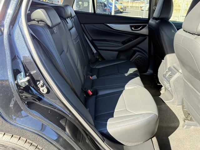 レヴォーグ ＧＴ－Ｈ　ＥＸ　禁煙車　黒革シート　純正１１．６インチナビ　フルセグ　フロント・サイド・バックカメラ　衝突軽減ブレーキ　シートヒーター　電動リアゲート　アダプティブクルーズコントロール　ビルドインＥＴＣ２．０（44枚目）