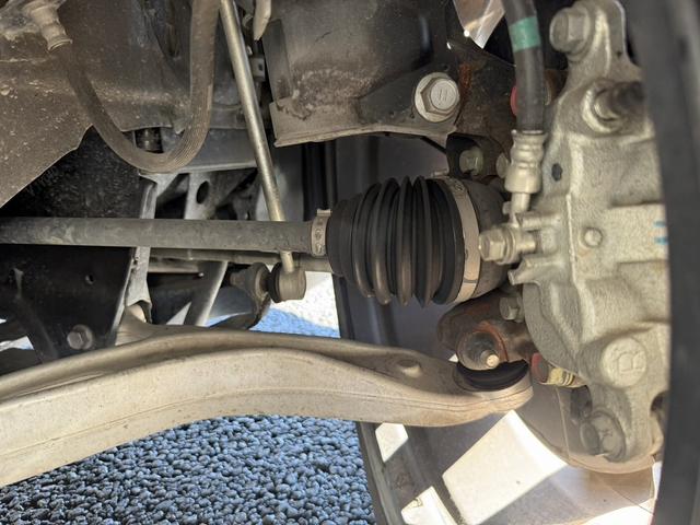 レヴォーグ ＧＴ－Ｈ　ＥＸ　禁煙車　黒革シート　純正１１．６インチナビ　フルセグ　フロント・サイド・バックカメラ　衝突軽減ブレーキ　シートヒーター　電動リアゲート　アダプティブクルーズコントロール　ビルドインＥＴＣ２．０（75枚目）