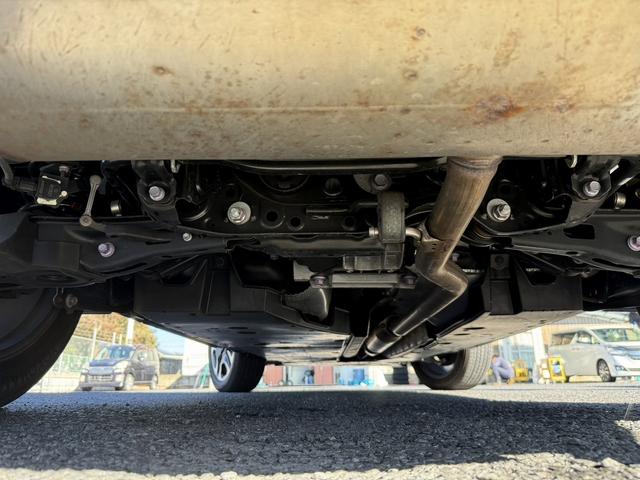 ＲＡＶ４ アドベンチャー　禁煙車　純正９インチナビ　フルセグ　バックカメラ　黒革シート　パワーシート　シートエアコン　衝突軽減ブレーキ　ロードサイドアシスト　ブラインドスポットモニター　ビルドインＥＴＣ２．０　シートヒーター（73枚目）