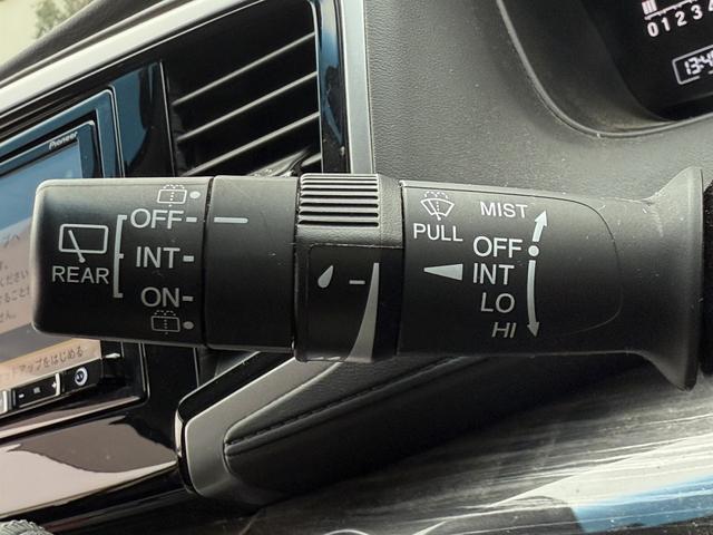 ���Ǝҗl�ւ̔̔��͂��f�肳���Ă��������܂��B�@�Ԍ������ԗ��̏ꍇ�́A�Ԍ����擾�������x�������z�ŕ\�����Ă���܂��B