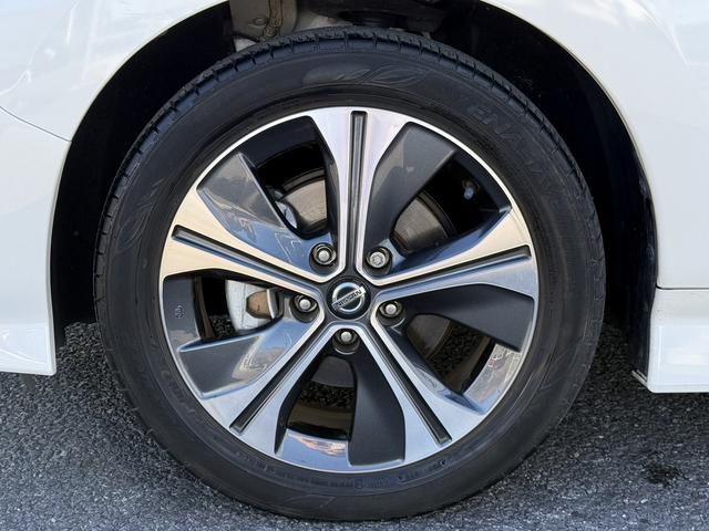 ���Ǝҗl�ւ̔̔��͂��f�肳���Ă��������܂��B�@�Ԍ������ԗ��̏ꍇ�́A�Ԍ����擾�������x�������z�ŕ\�����Ă���܂��B