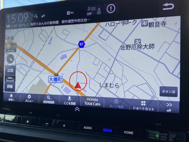 ステップワゴン ｅ：ＨＥＶスパーダ　プレミアムライン　禁煙車　７人乗り　純正１１．４インチナビ　ホンダセンシング　パワーバックドア　両側電動スライドドア　前席・２列目シートヒーター　マルチビューカメラ　１７インチ１０本スポークアルミホイール（3枚目）